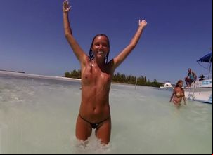 One day of naturist Katya Clover