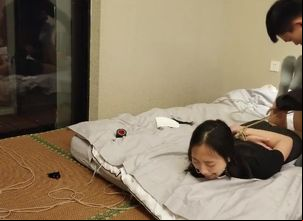 Asian Restrain bondage